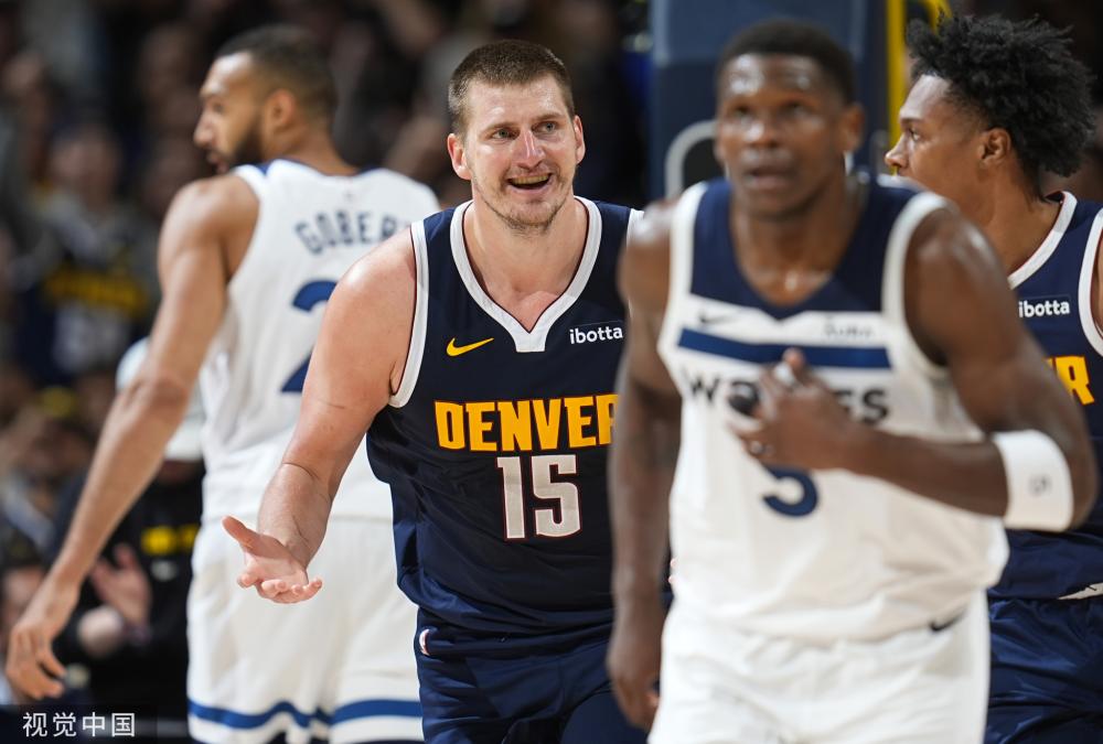 层在引援策 层在引援策