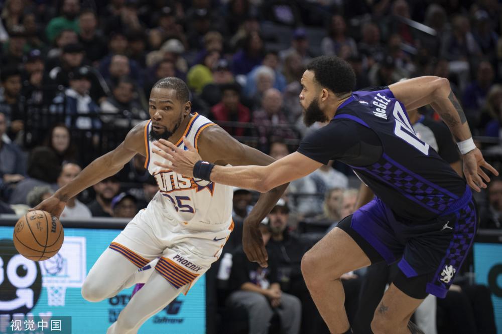 哲林各自的 哲林各自的