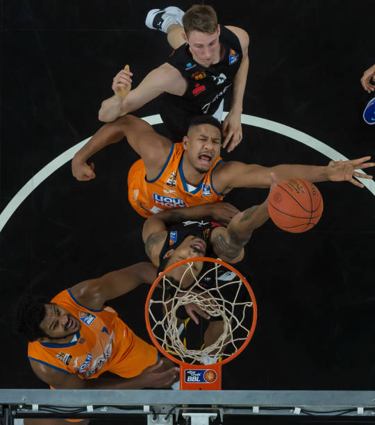 有的在科技 有的在科技